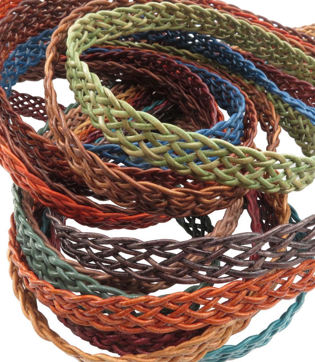 Lederband geflochten Flach 15 mm, Dicke: ca. 2,5 mm, Länge: 1 m. Braun