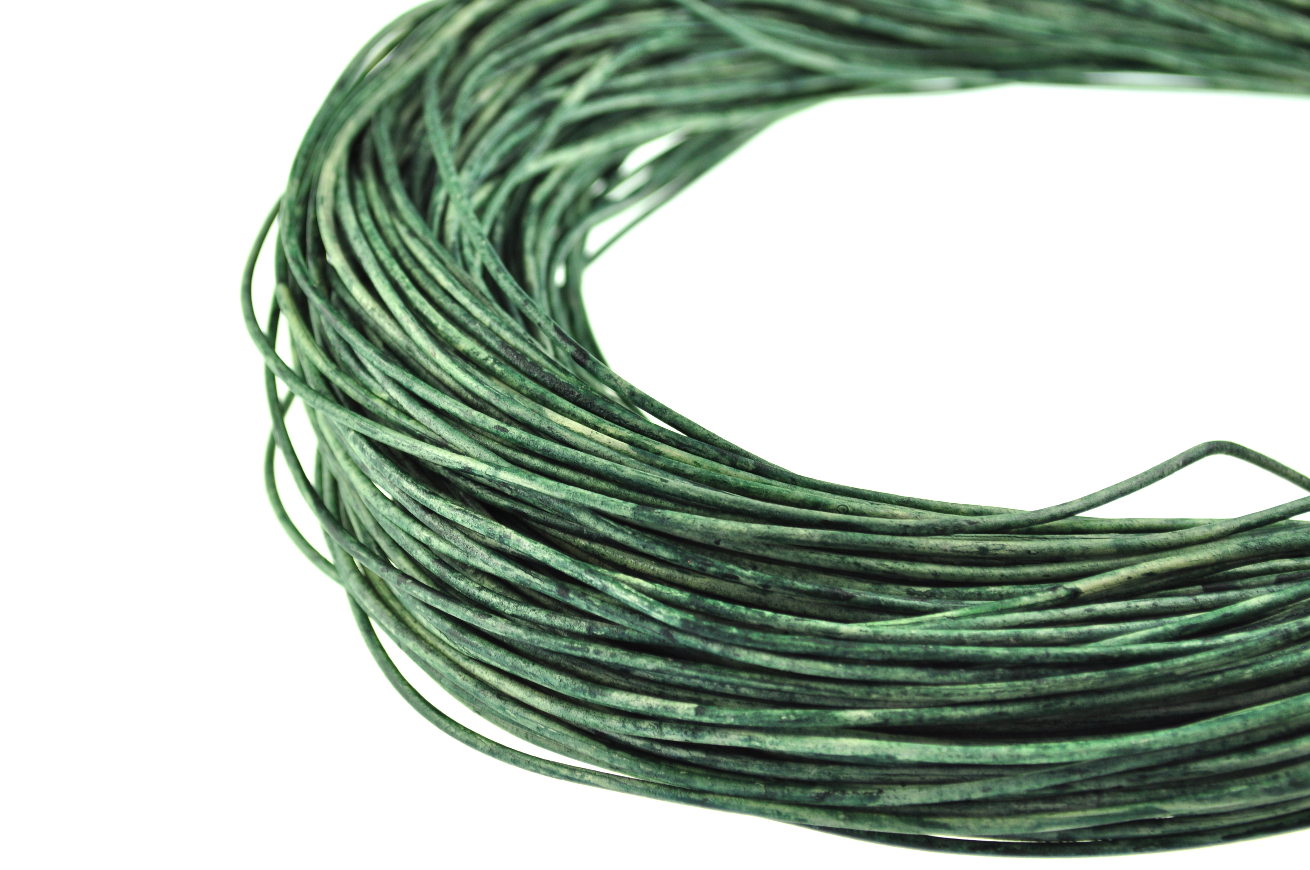 Lederschnur Rund 2 mm - Mesh Basilikumgrün. Länge: 25 m auf Rolle