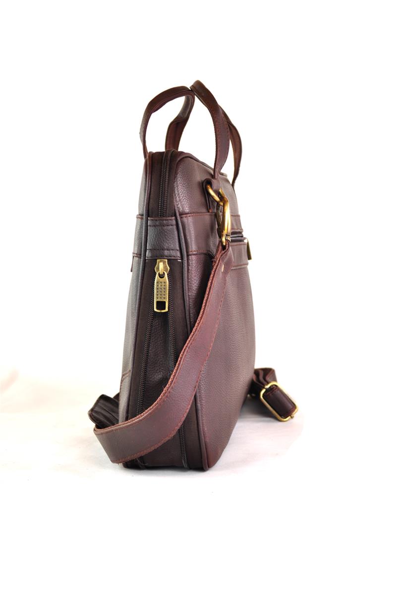 Klassische Ledertasche für Laptop und Unterlagen in Braun