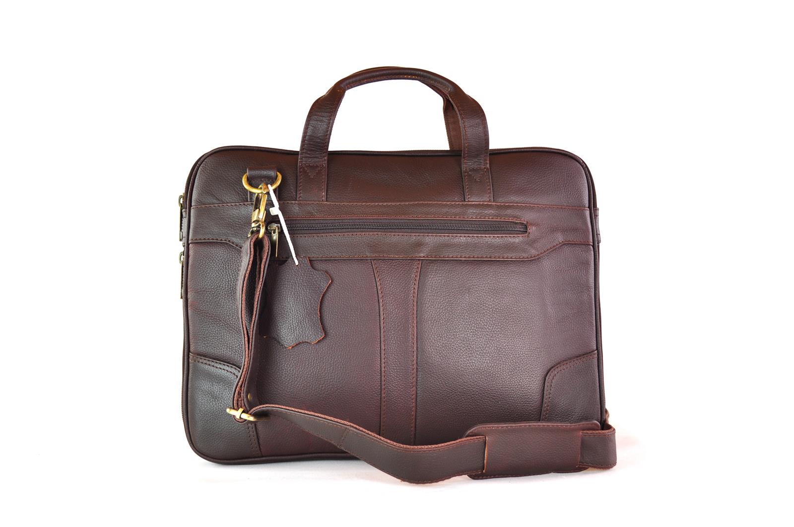 Klassische Ledertasche für Laptop und Unterlagen in Braun