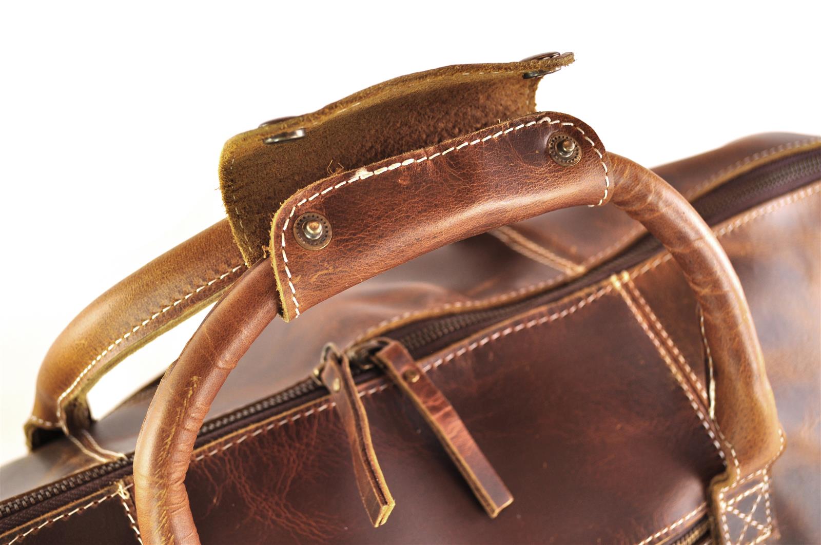 Große und robuste Ledertasche mit viel Stauraum in Vintage Antik Braun