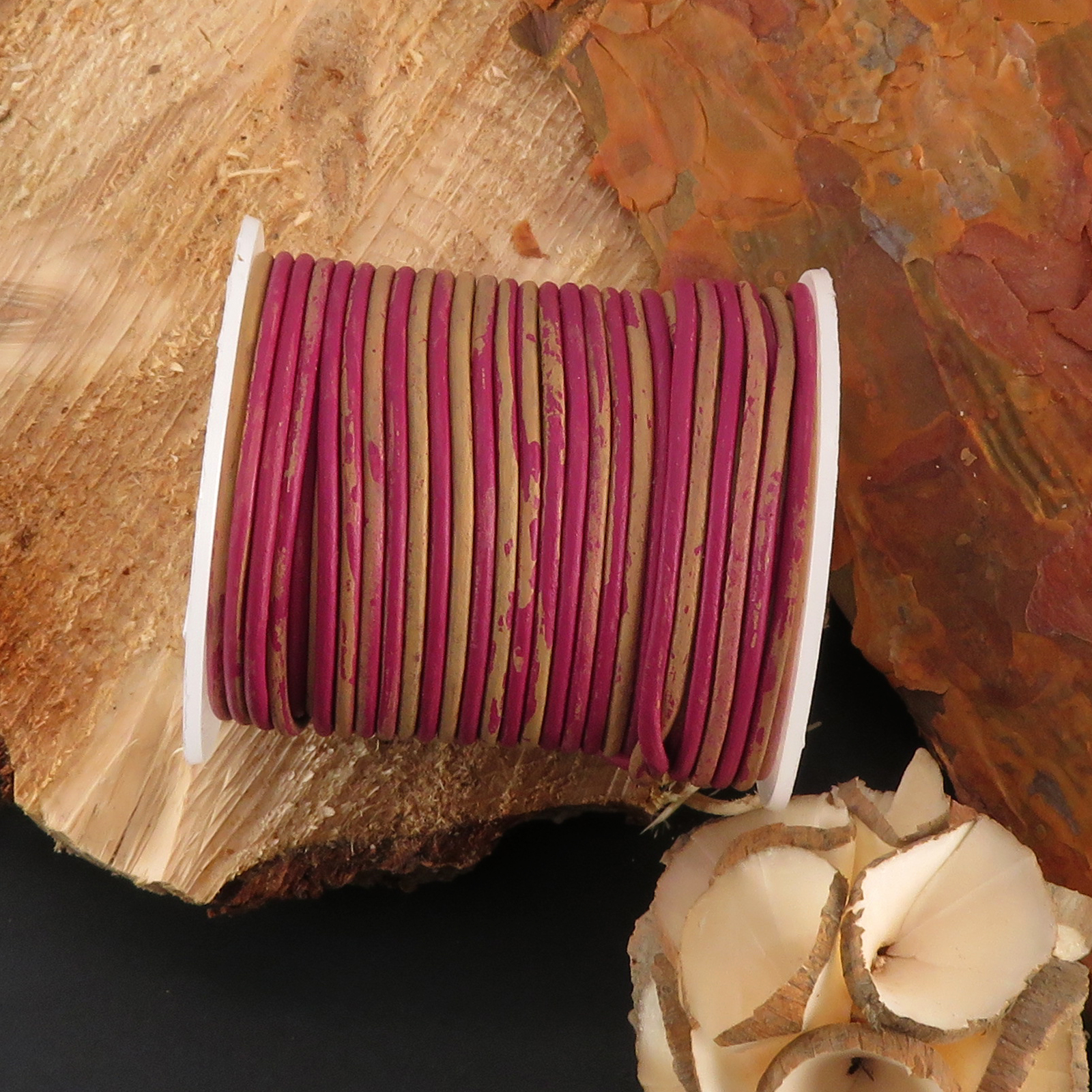 Lederschnur Rund 2 mm - Bicolor Pink/Beige. Länge: 25 m auf Rolle