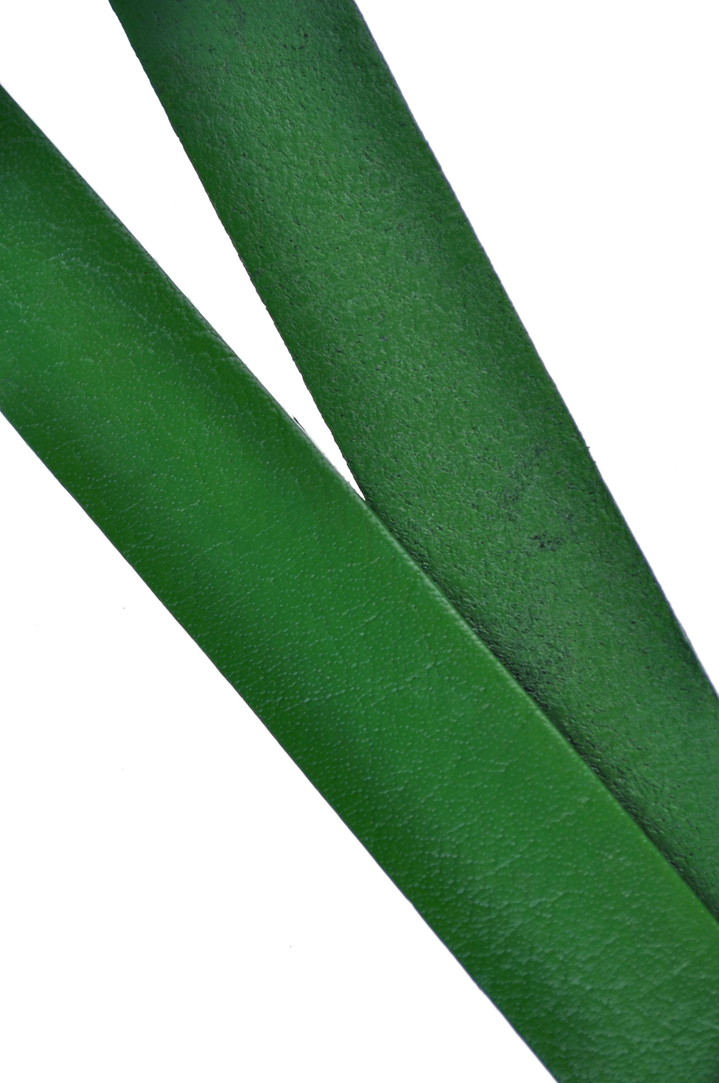 Lederband Flach. Länge: 1 m; Dicke: 2 mm - Grün. Breite: 40 mm