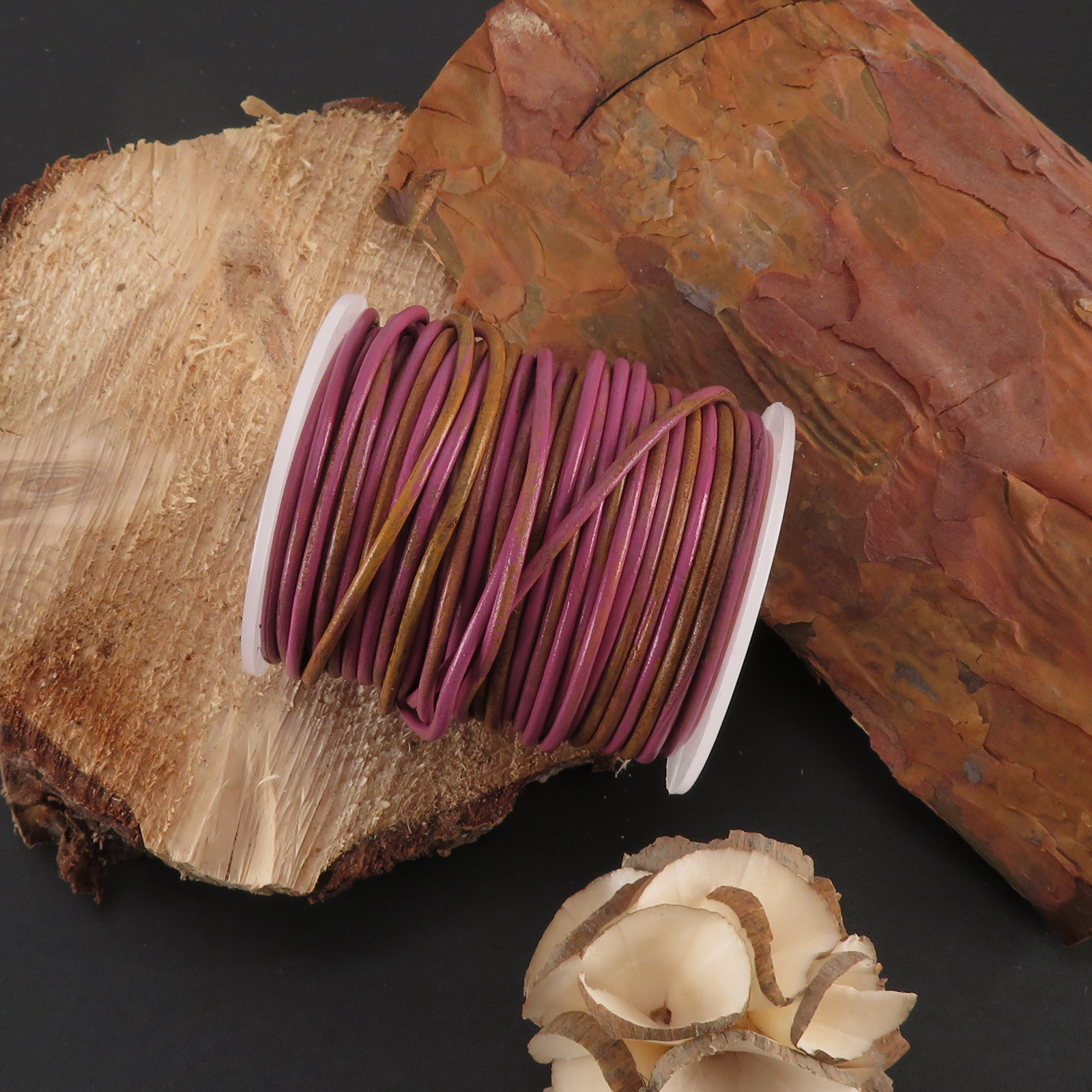 Lederschnur Rund 2 mm - Bicolor Pink/Natur. Länge: 25 m auf Rolle