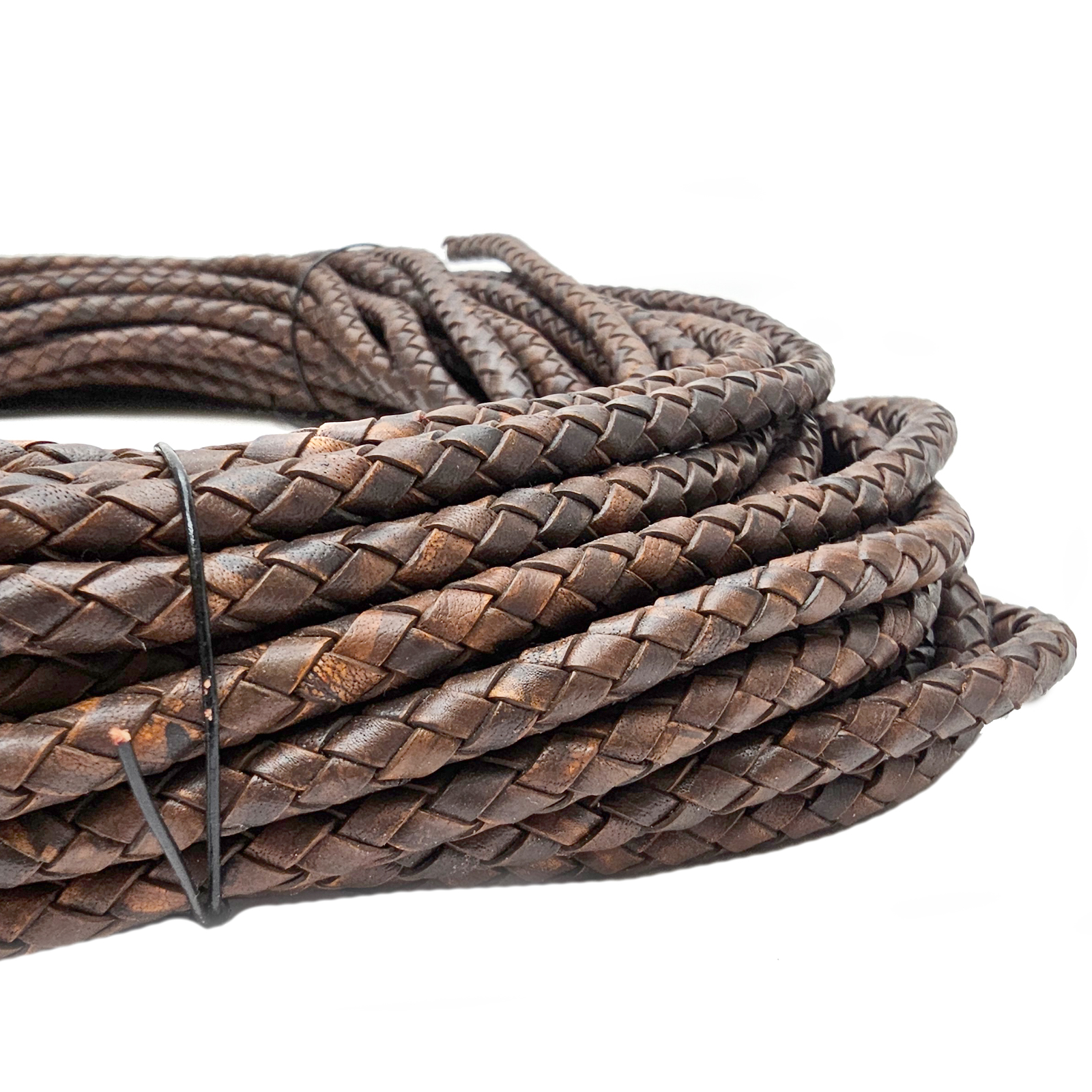 Runde geflochtene Lederschnur in Haselnuss Braun – Durchmesser ca. 6 mm – Ideal zum Basteln und für Schmuck