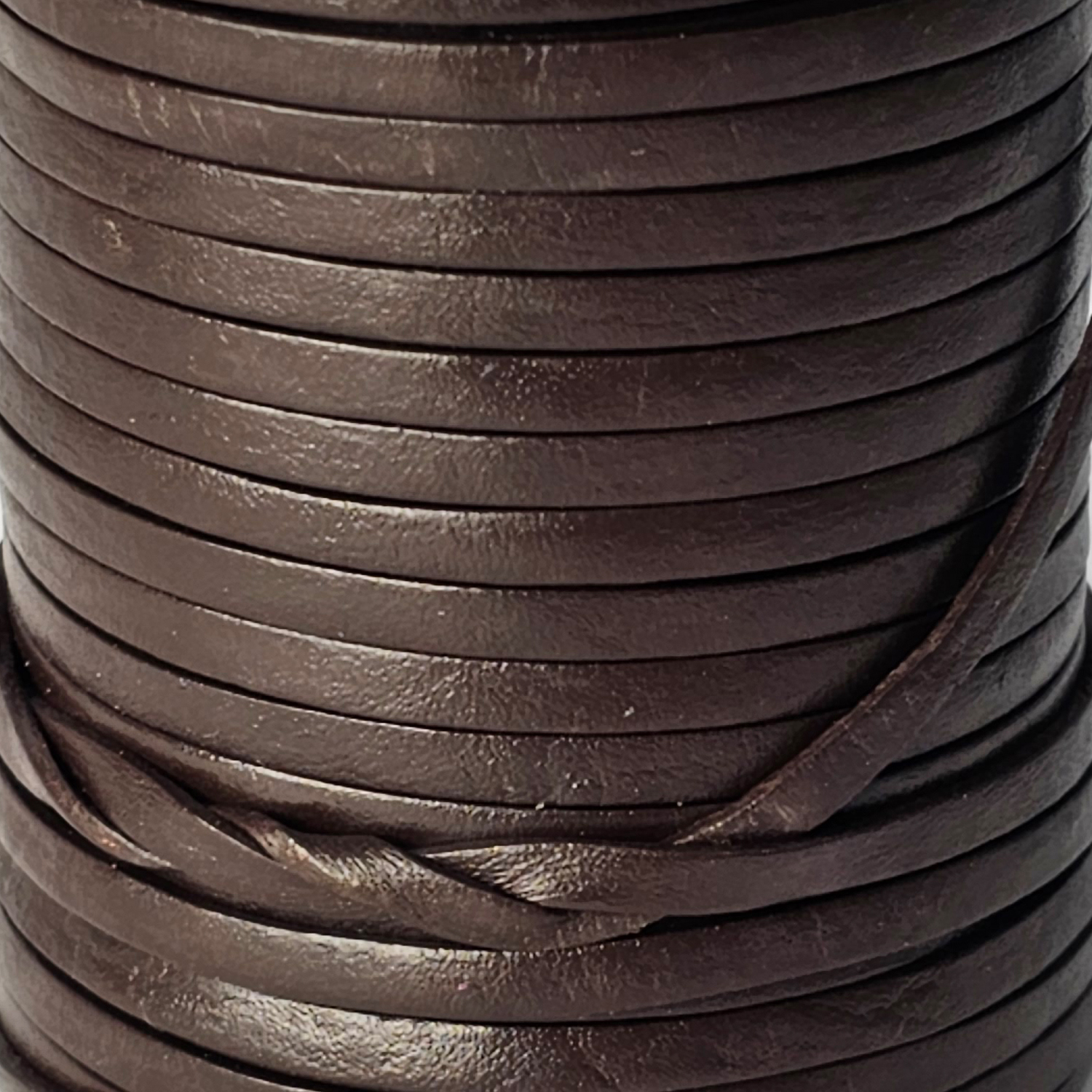 Lederband flach 3mm Breite, 1 mm Dick fürs kreative Handwerk, Lederschmuckherstellung