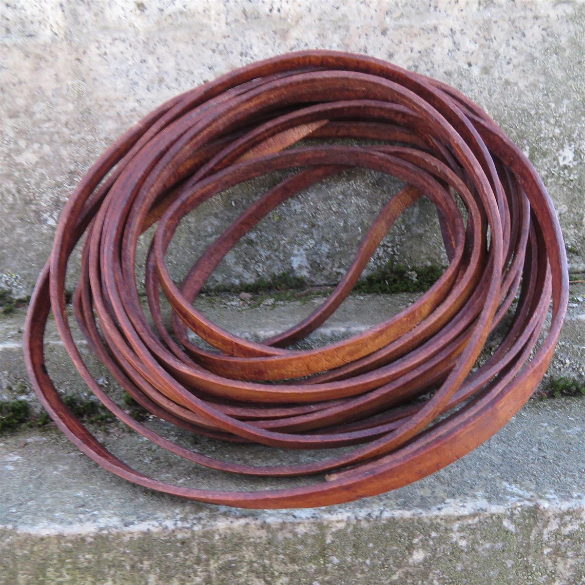 Lederband Flach 7 mm x 1,5 mm - Antik Hellbraun. Länge: 15 m