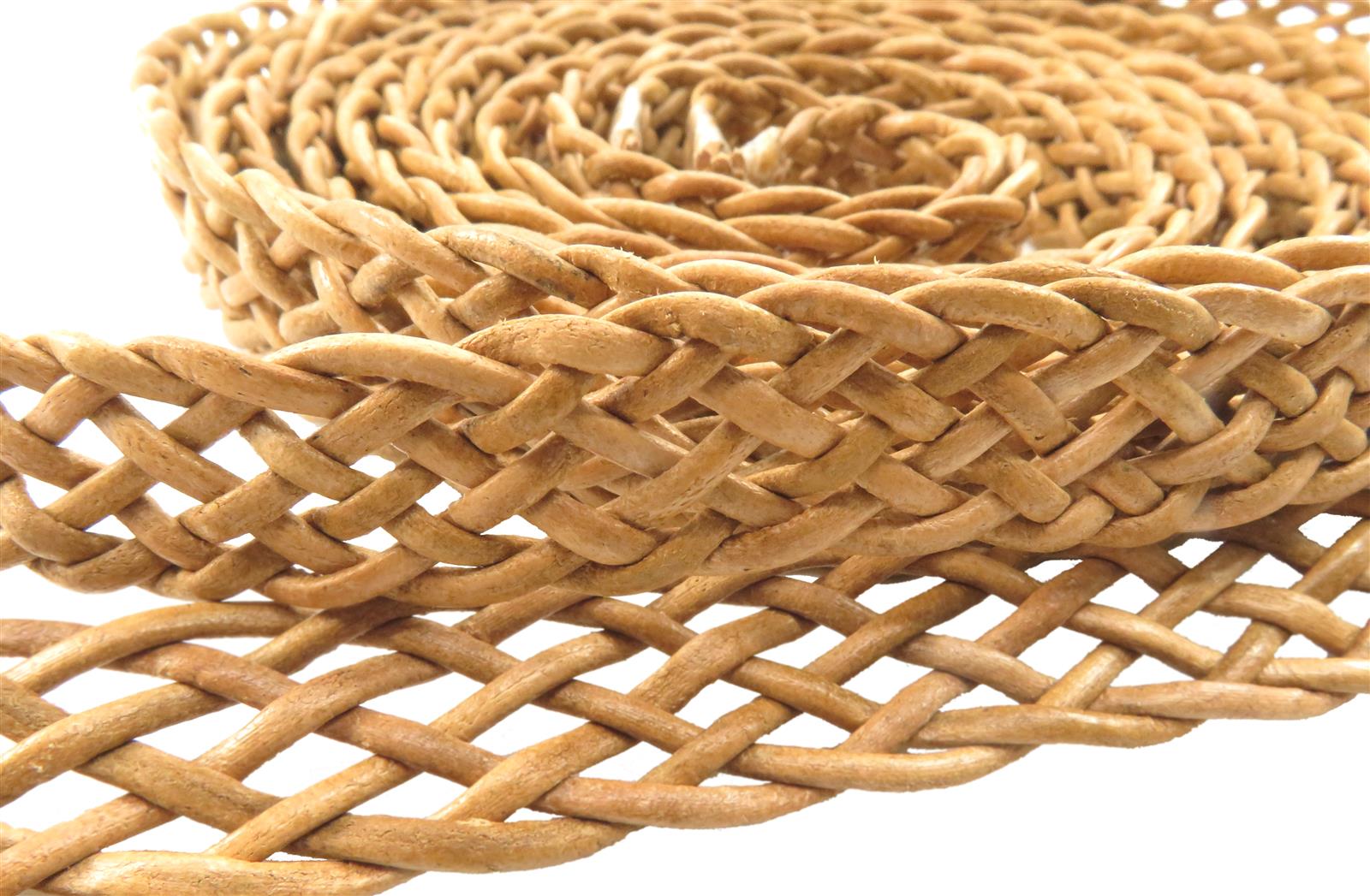 Lederband geflochten Flach 15 mm, Dicke: ca. 2,5 mm, Länge: 1 m. Natur