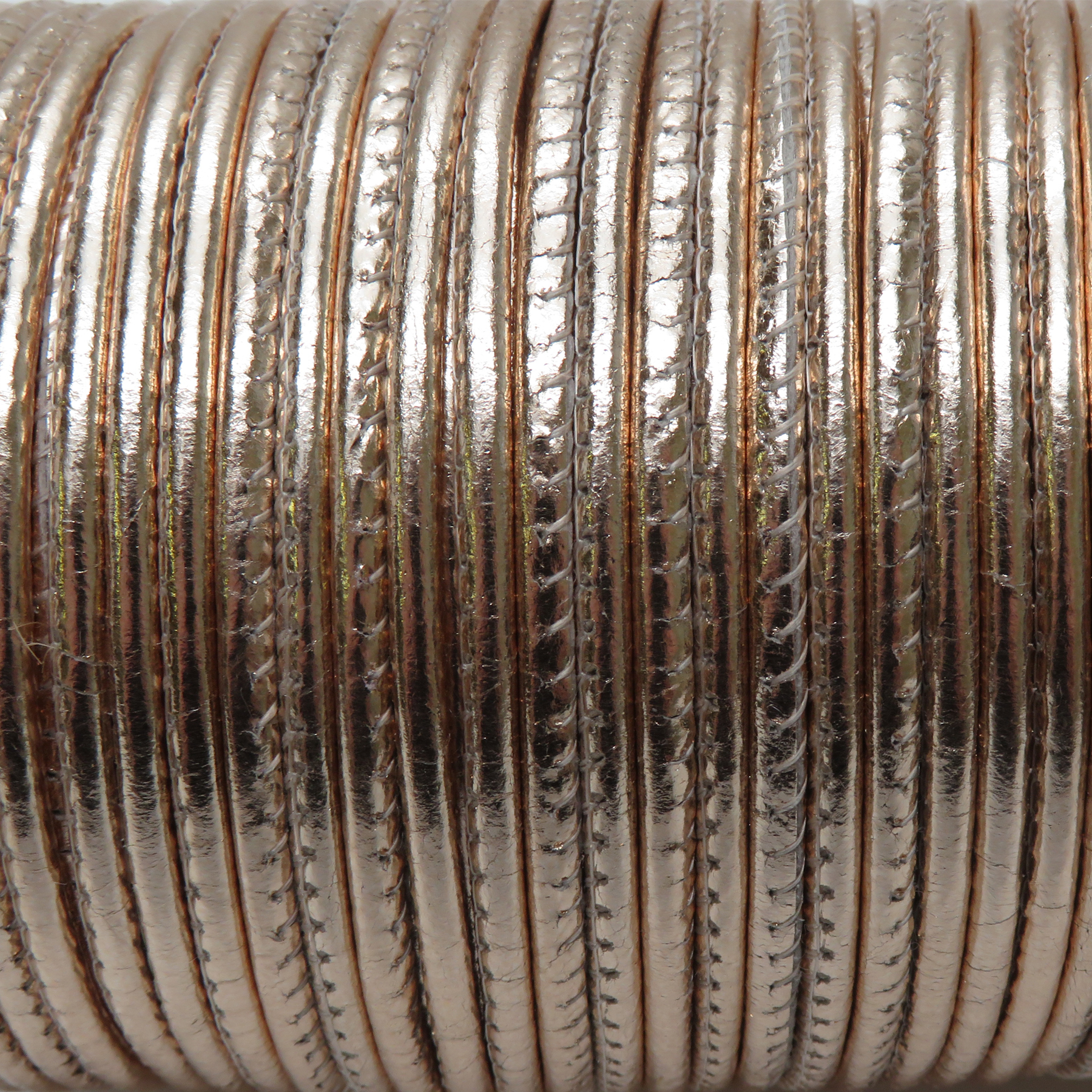 Lederschnur Rund gesäumt 2,5 mm - Rosegold. Länge: 2 m